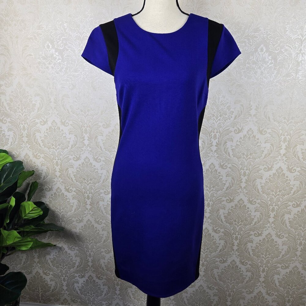 Diane Von Furstenberg Size 6 Purple Black Sheath Dress Cap Sleeve Round Neck